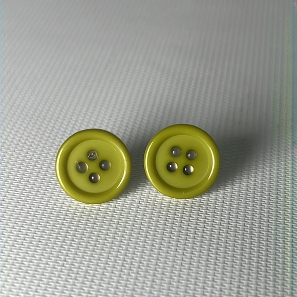 Button Earrings - 5/8” - Picture 1 of 3